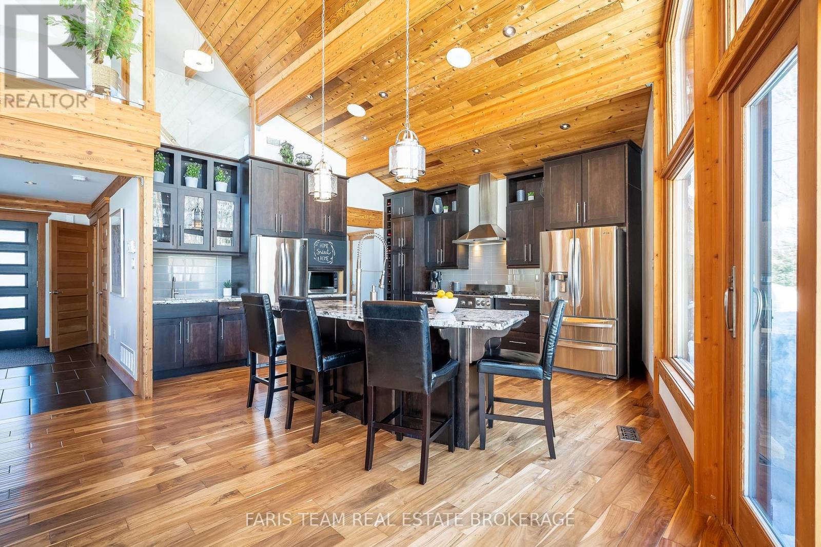 22 Houben Crescent, Oro-Medonte, Ontario  L0L 1T0 - Photo 6 - S13001712
