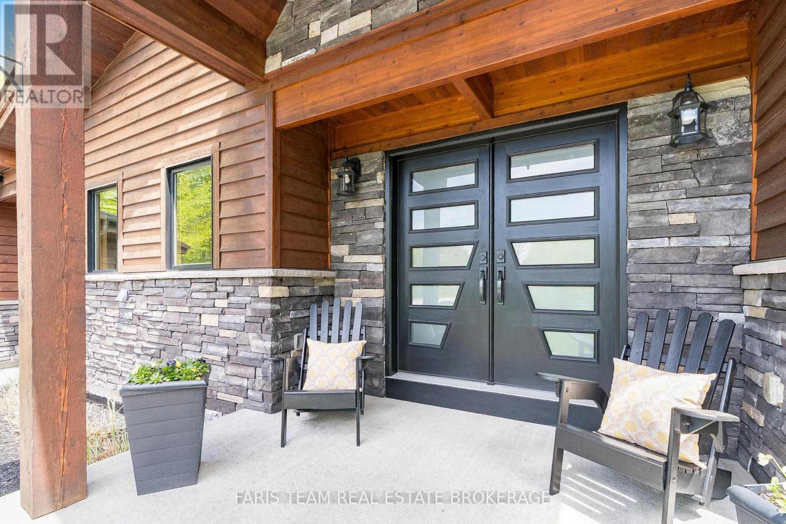 22 Houben Crescent, Oro-Medonte, Ontario  L0L 1T0 - Photo 5 - S13001712