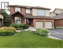 44 CRANE Crescent, Elmira, Ontario