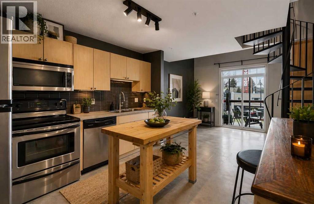 303, 1811 34 Avenue SW, Calgary, Alberta  T2T 2B9 - Photo 3 - A2305002