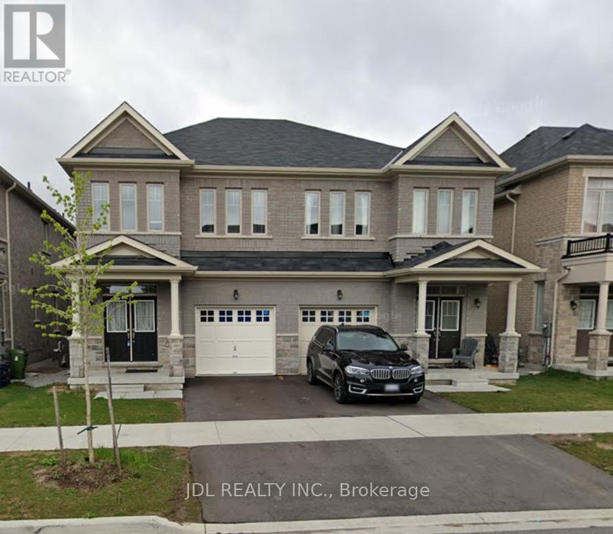 24 MAC FROST WAY, Toronto, Ontario