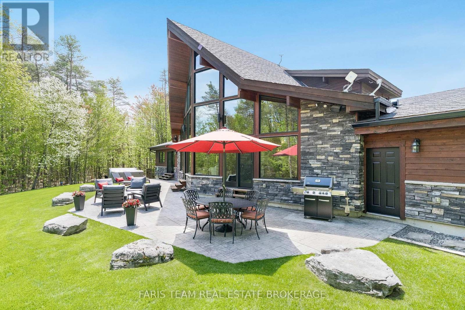 22 Houben Crescent, Oro-Medonte, Ontario  L0L 1T0 - Photo 42 - S13001712