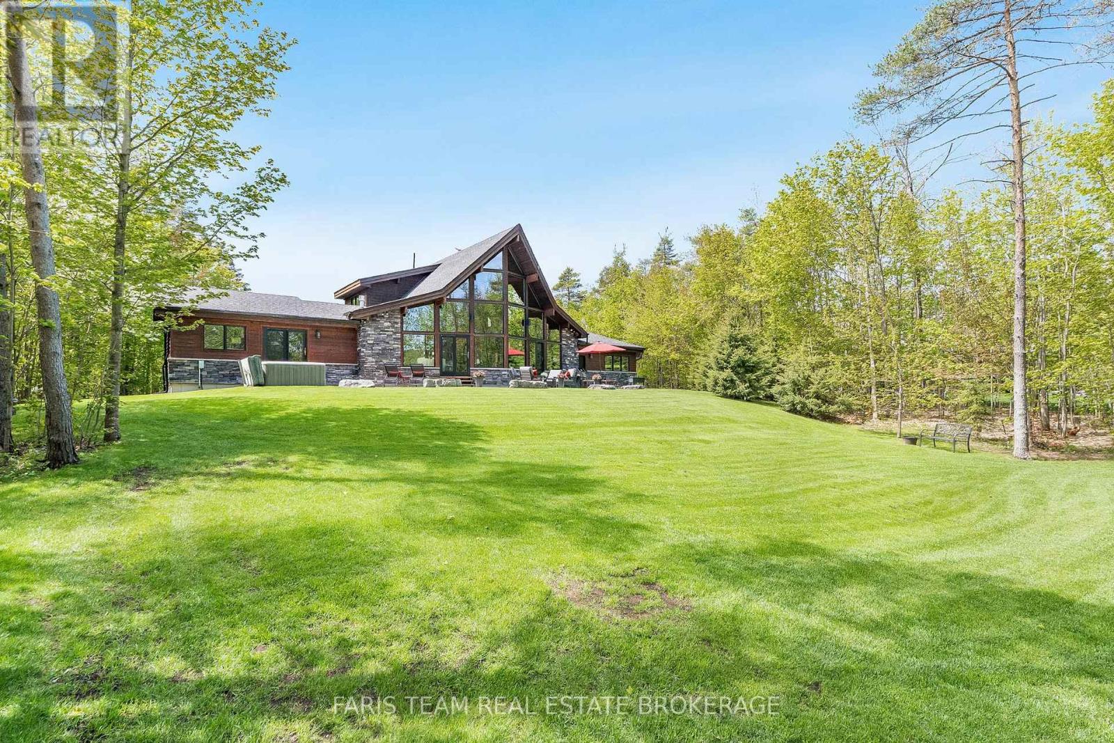 22 Houben Crescent, Oro-Medonte, Ontario  L0L 1T0 - Photo 45 - S13001712