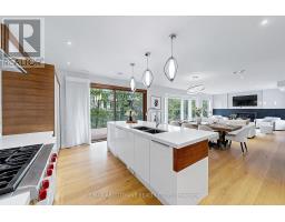1364 ACTON CRESCENT, Oakville, Ontario