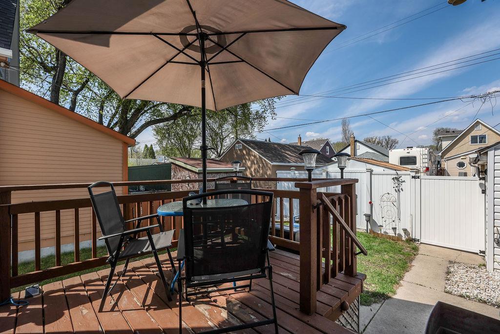 934 Spruce Street, Winnipeg, Manitoba R3G 2Z9 - Photo 41 - 202611336