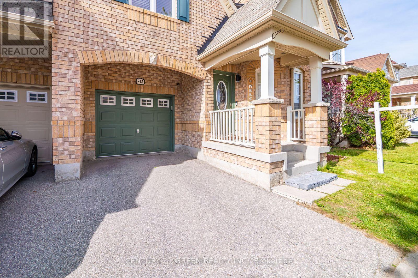 913 Philbrook Drive E, Milton, Ontario  L9T 5A5 - Photo 2 - W13166652
