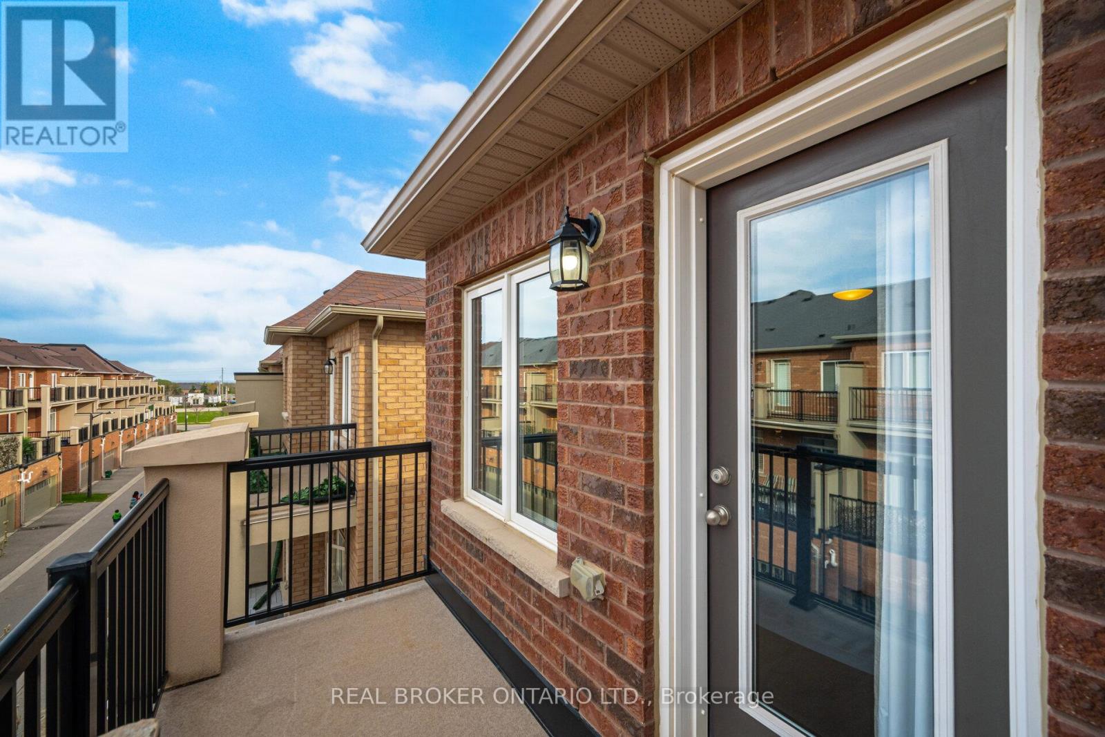 3077 Preserve Drive, Oakville, Ontario  L6M 0W7 - Photo 35 - W13166654