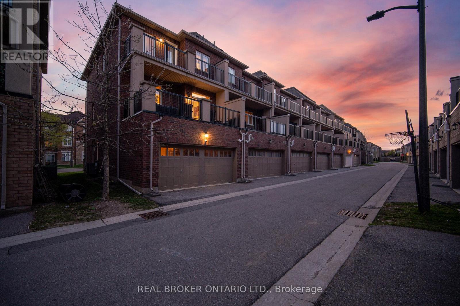 3077 Preserve Drive, Oakville, Ontario  L6M 0W7 - Photo 41 - W13166654