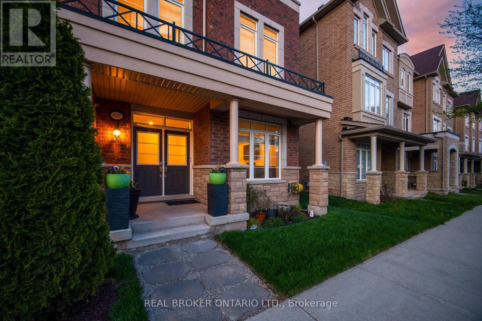 3077 Preserve Drive, Oakville, Ontario  L6M 0W7 - Photo 5 - W13166654