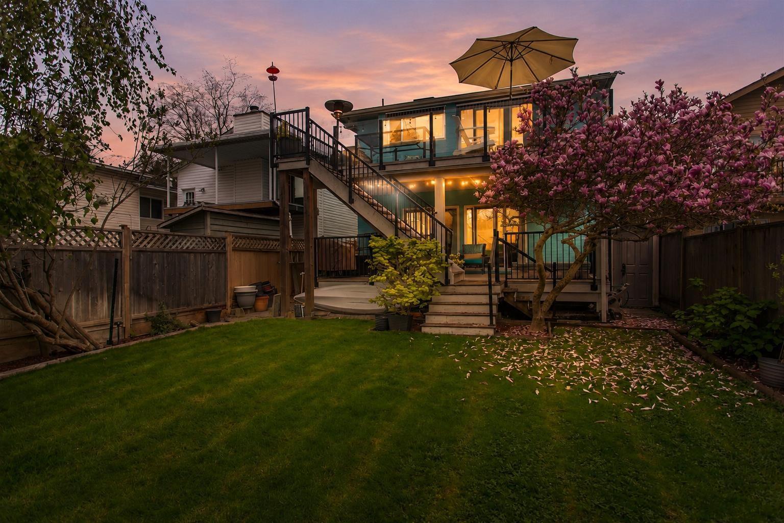 867 STAYTE ROAD, White Rock, British Columbia