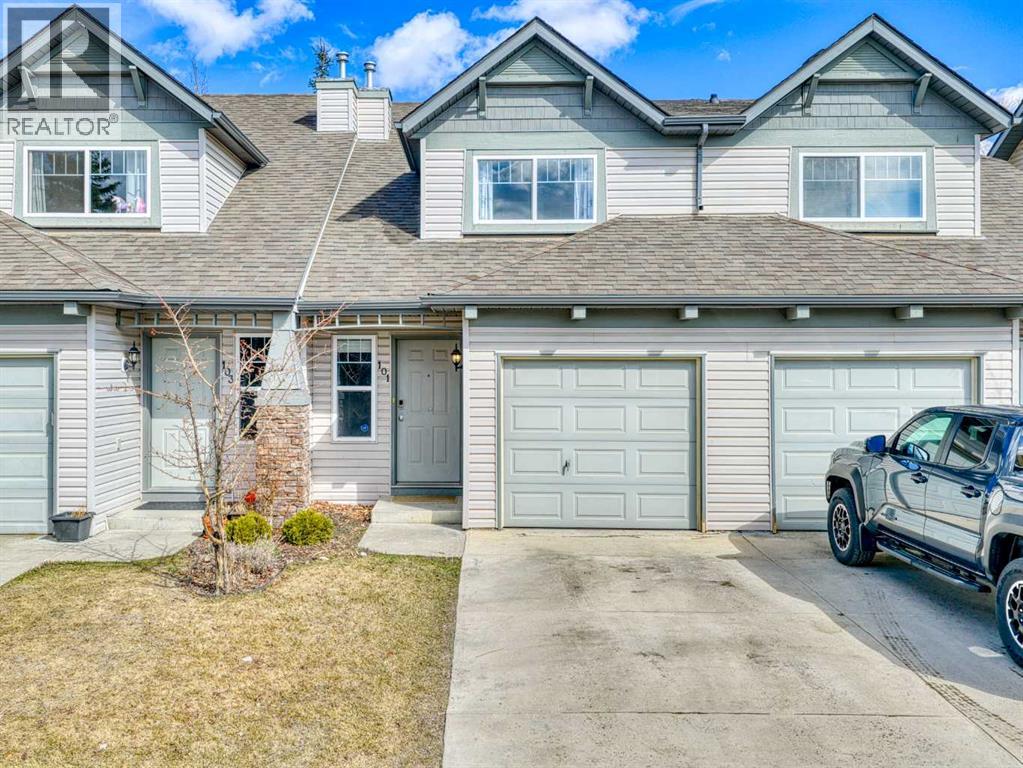 101 Everstone Place SW, Calgary, Alberta