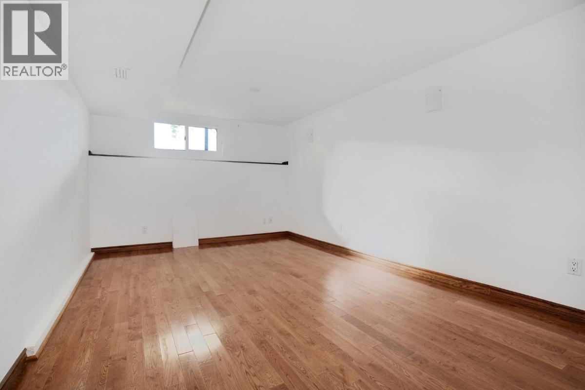 2305 W 3rd Avenue, Vancouver, British Columbia  V6K 1L6 - Photo 24 - R3126583