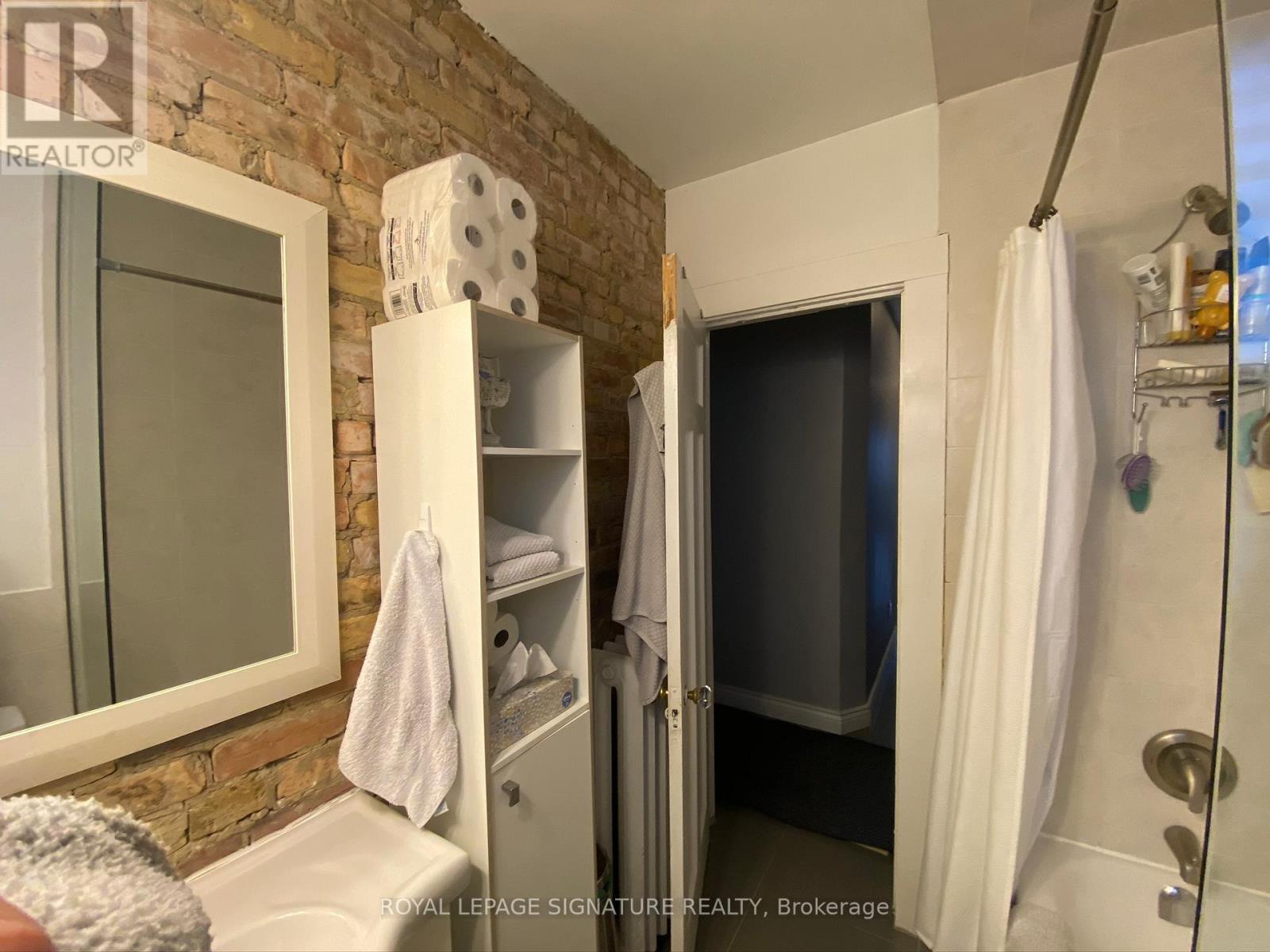 3 - 172 Beatrice Street, Toronto, Ontario  M6G 1C1 - Photo 10 - C13166692