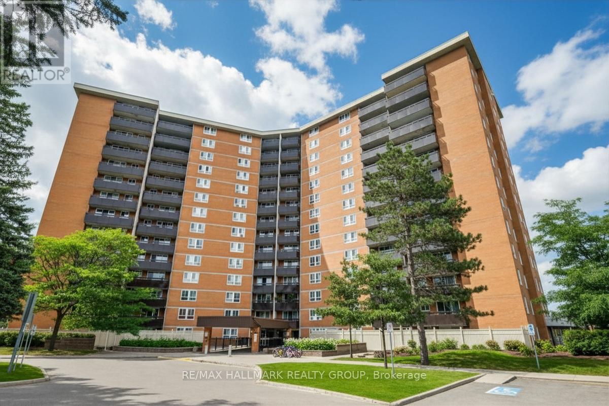 414 - 2020 JASMINE CRESCENT, Ottawa, Ontario