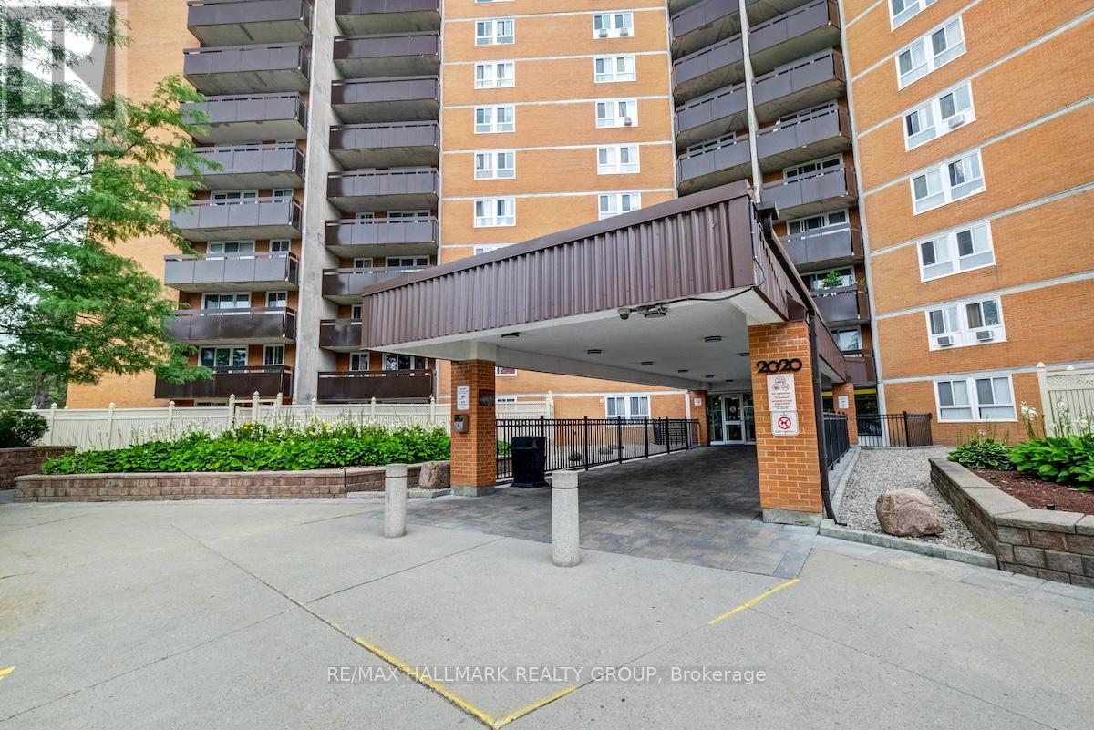 414 - 2020 Jasmine Crescent, Ottawa, Ontario  K1J 8K5 - Photo 3 - X13166744