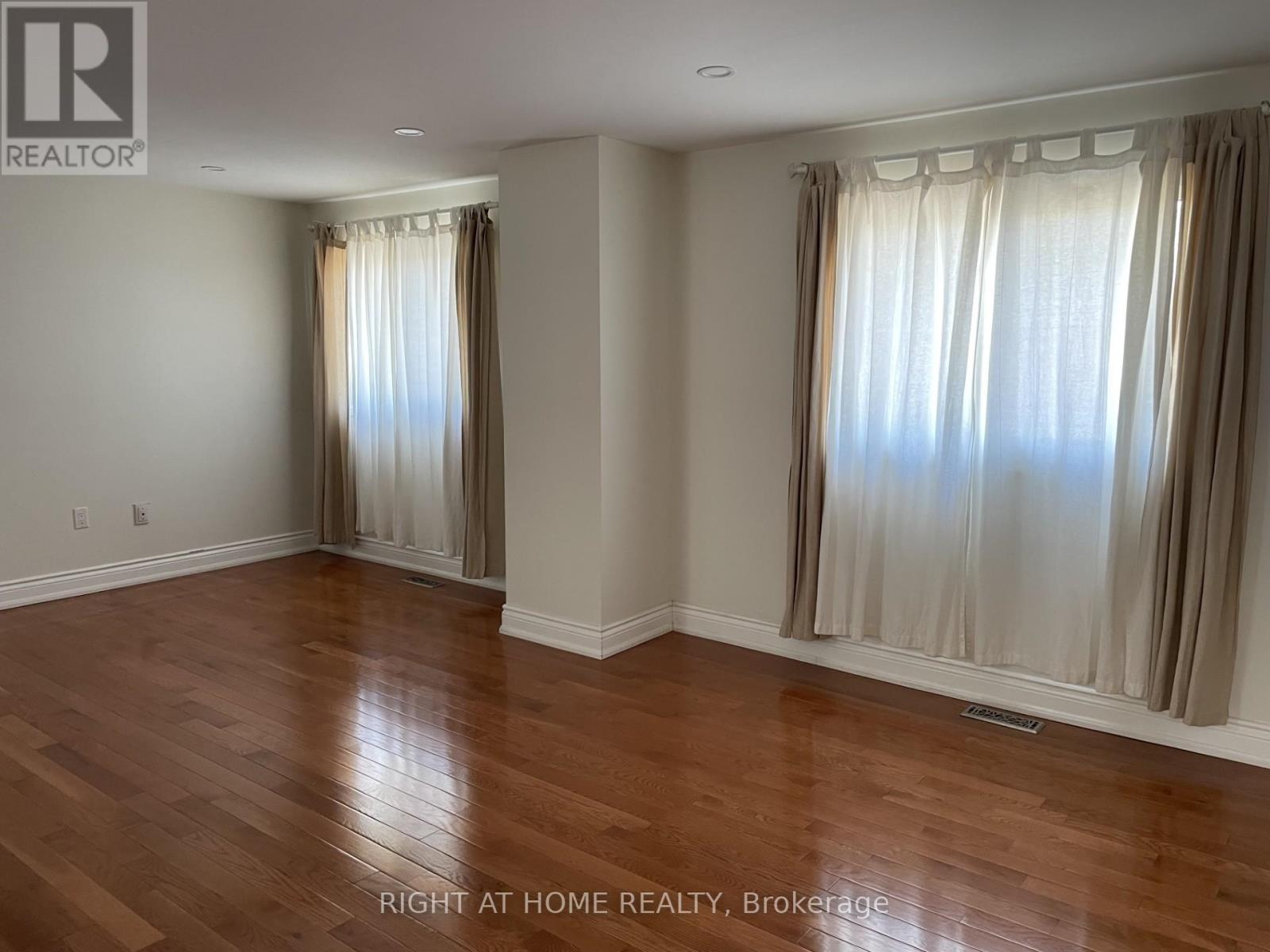 4497 Tavistock Court, Mississauga, Ontario L5M 4G7 - Photo 15 - W13166456