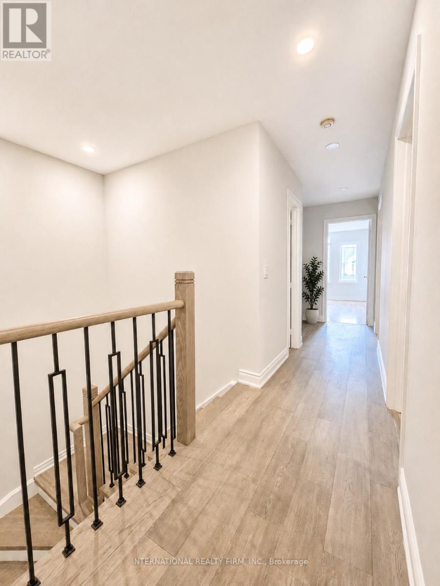 32 Bel Canto Crescent, Richmond Hill, Ontario  L4E 4G7 - Photo 13 - N13166698