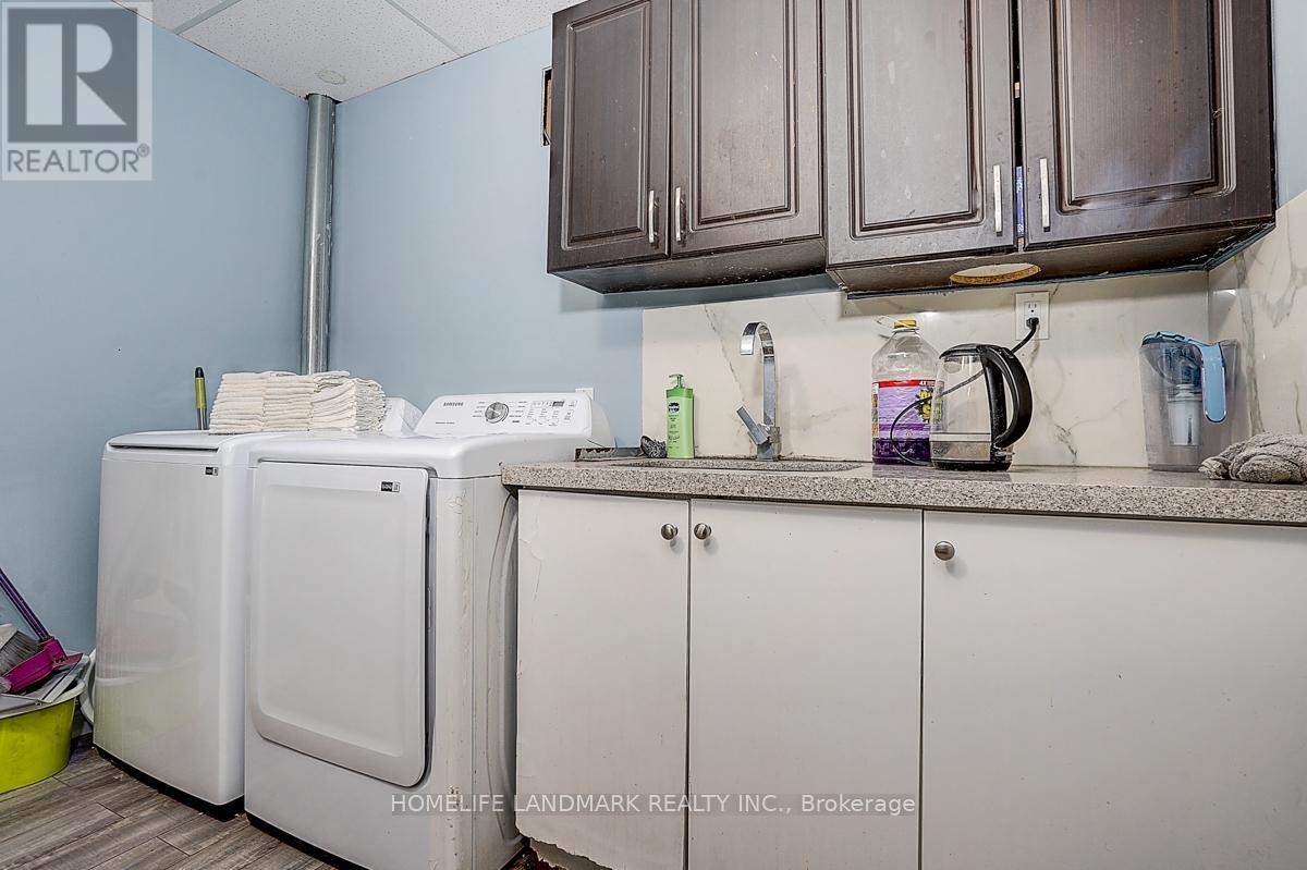 2819 Lake Ashore Boulevard W, Toronto, Ontario  M8V 1H6 - Photo 26 - W13166670