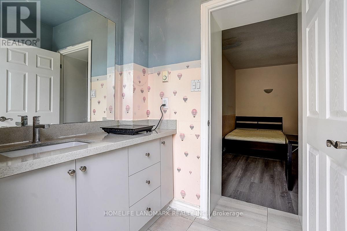 2819 Lake Ashore Boulevard W, Toronto, Ontario  M8V 1H6 - Photo 28 - W13166670