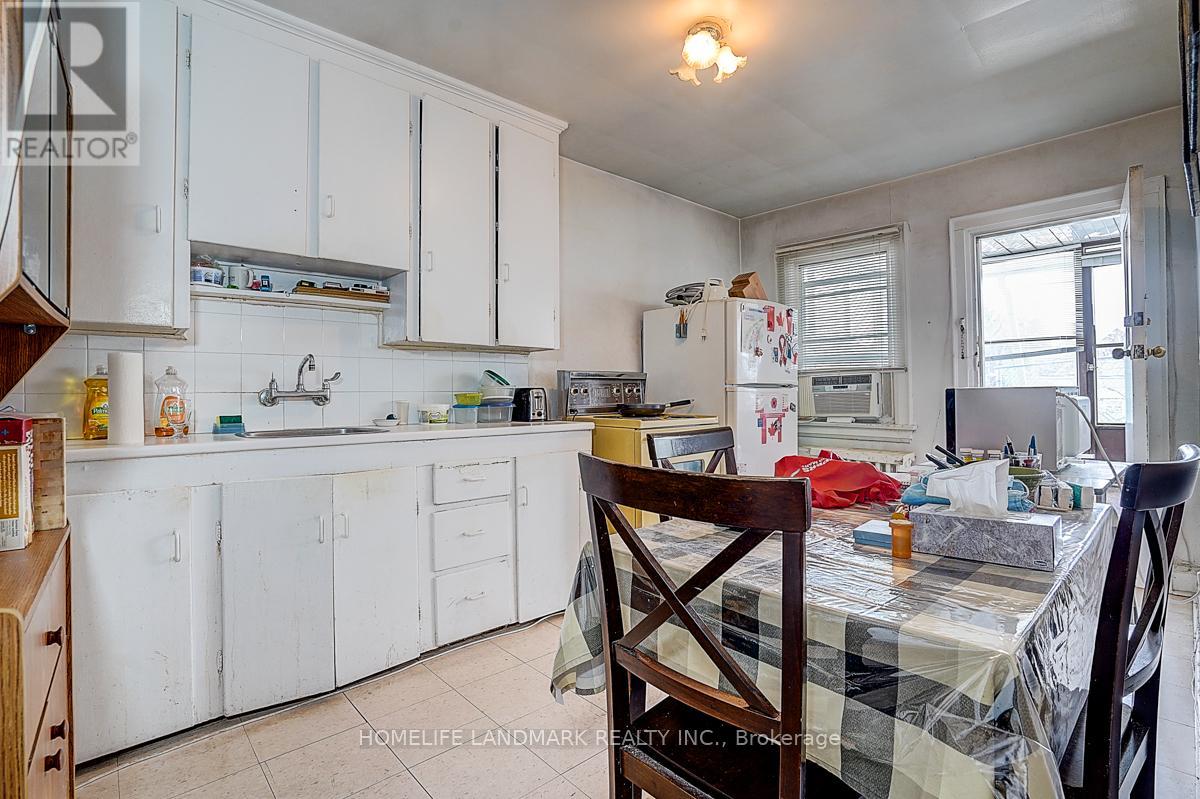 2819 Lake Ashore Boulevard W, Toronto, Ontario  M8V 1H6 - Photo 37 - W13166670