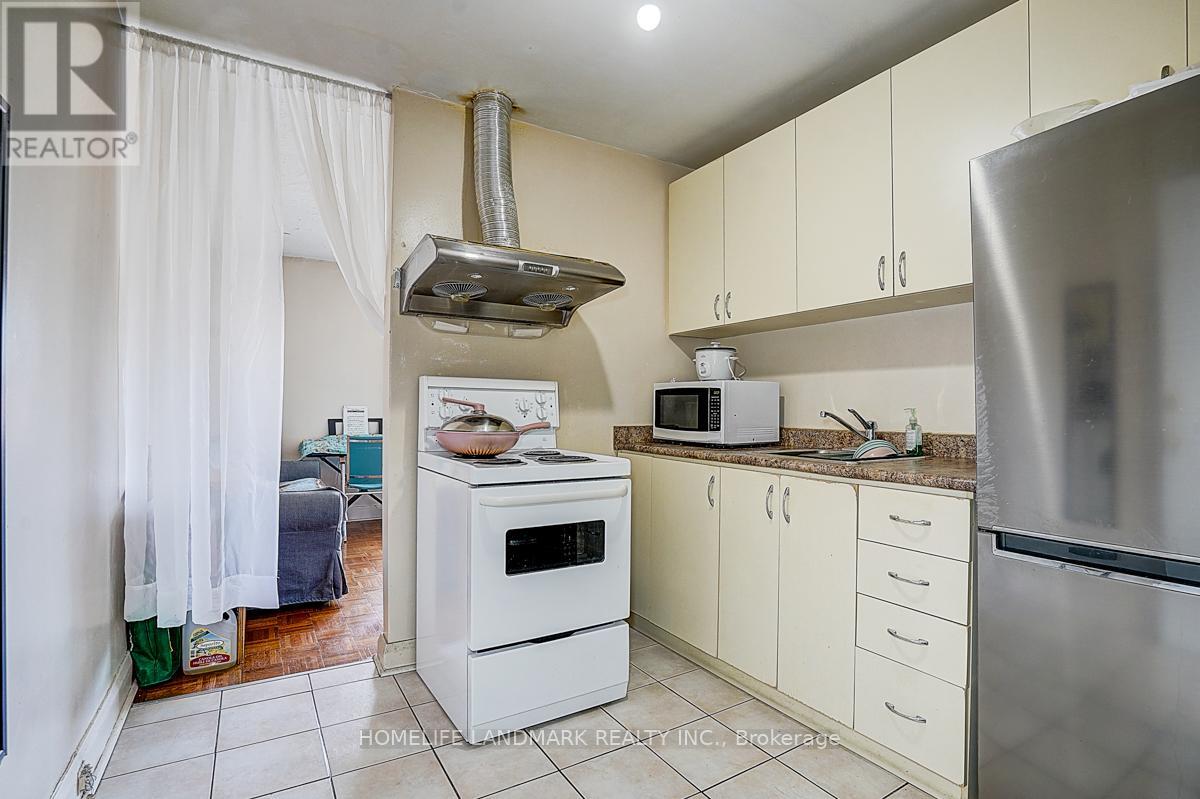 2819 Lake Ashore Boulevard W, Toronto, Ontario  M8V 1H6 - Photo 45 - W13166670