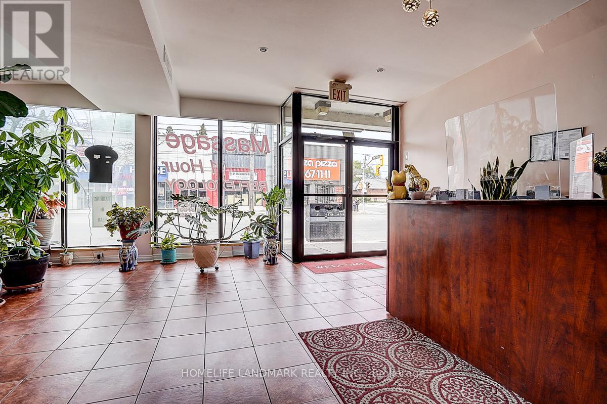 2819 Lake Ashore Boulevard W, Toronto, Ontario  M8V 1H6 - Photo 5 - W13166670
