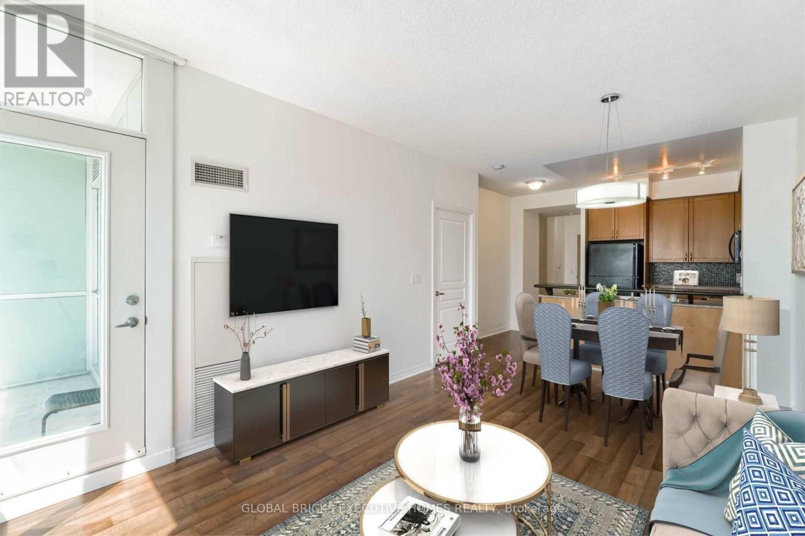 2108 - 220 Burnhamthorpe Road W, Mississauga, Ontario  L5B 4N4 - Photo 10 - W13166674