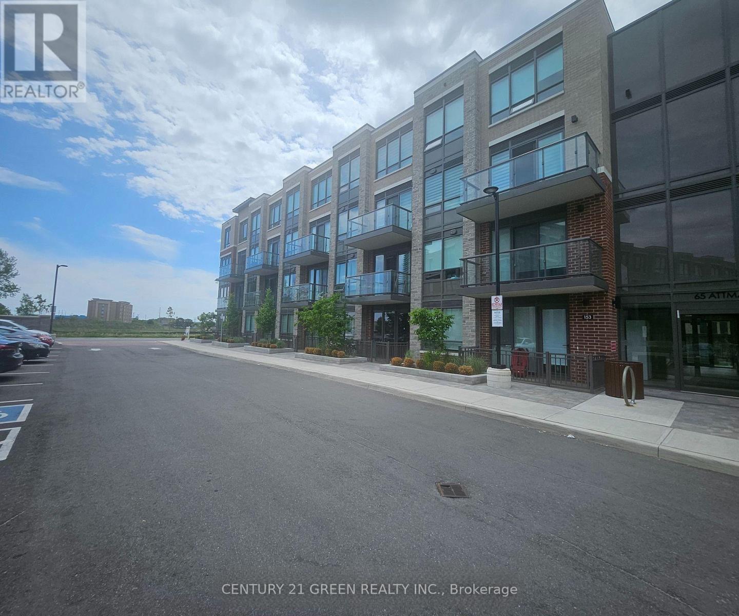 257 - 65 Attmar Drive, Brampton, Ontario  L6P 0Y6 - Photo 2 - W13166718