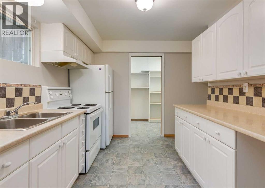 108 Sanderling Rise NW, Calgary, Alberta  T3K 3B3 - Photo 27 - A2313410
