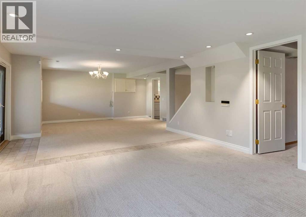 108 Sanderling Rise NW, Calgary, Alberta  T3K 3B3 - Photo 34 - A2313410