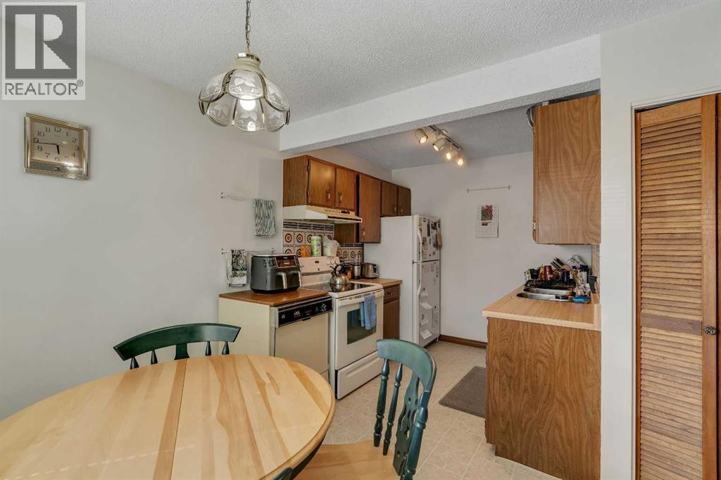 502, 500 Allen Street, Airdrie, Alberta  T4B 1J4 - Photo 5 - A2313568