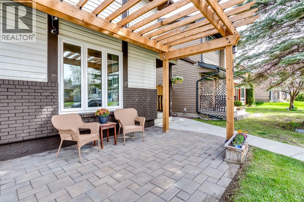 167 Sunvale Crescent SE, Calgary, Alberta  T2X 2P8 - Photo 3 - A2312851