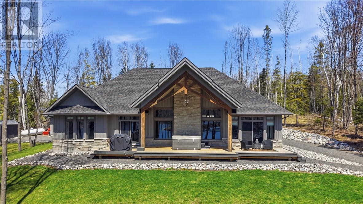 3 Pine Drive, Blind River, Ontario  P0R 1B0 - Photo 4 - 2127893