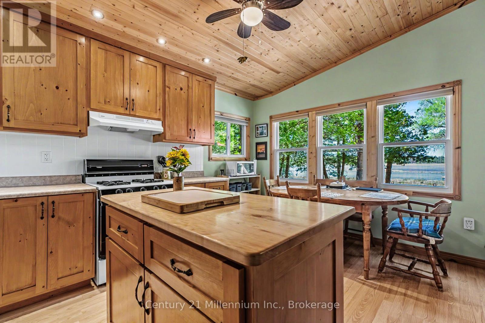 74 Smokehouse Island, South Bruce Peninsula, Ontario  N0H 2T0 - Photo 24 - X13166762