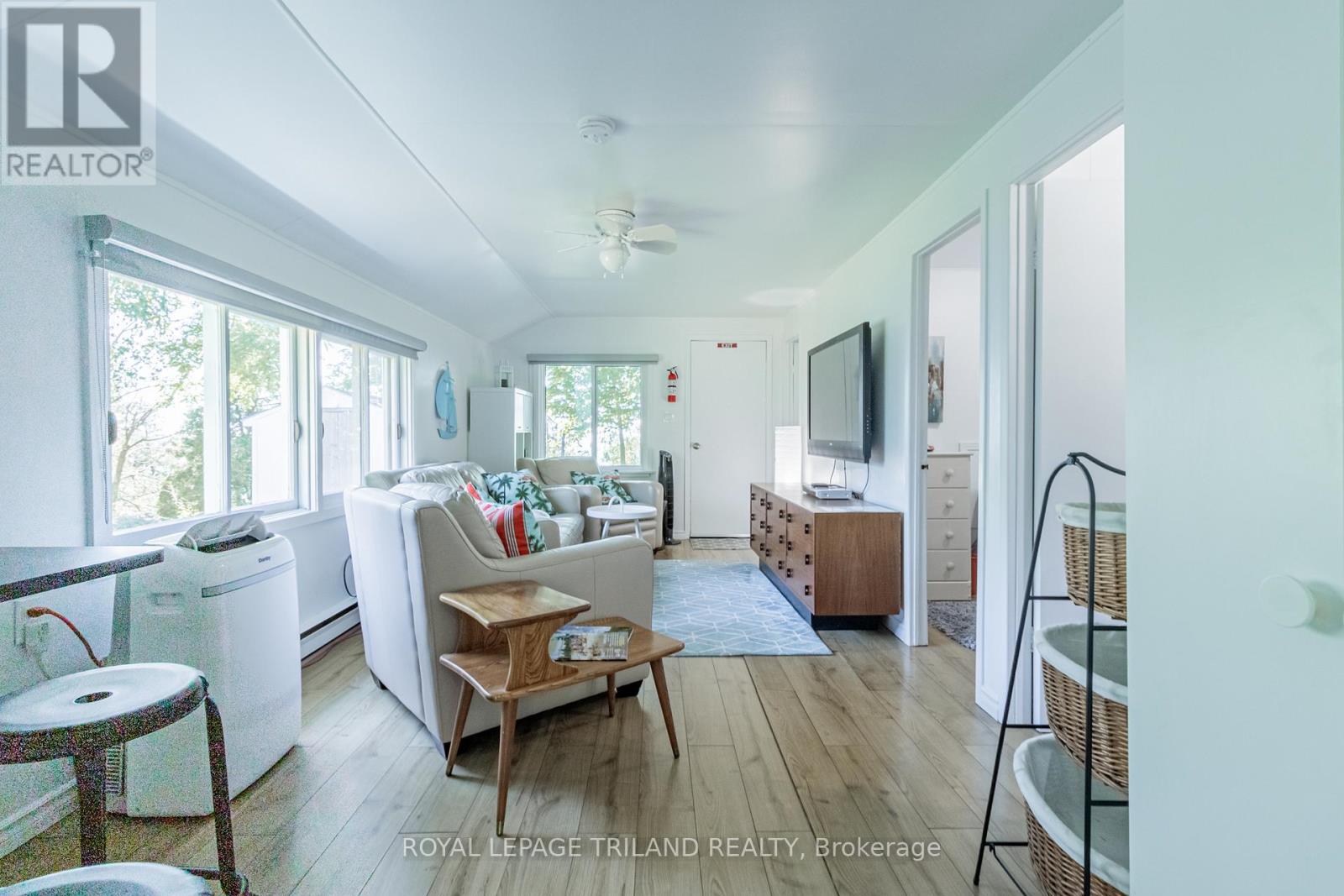 73071 Ducharme Beach Road, Bluewater, Ontario  N0M 2T0 - Photo 15 - X13166754