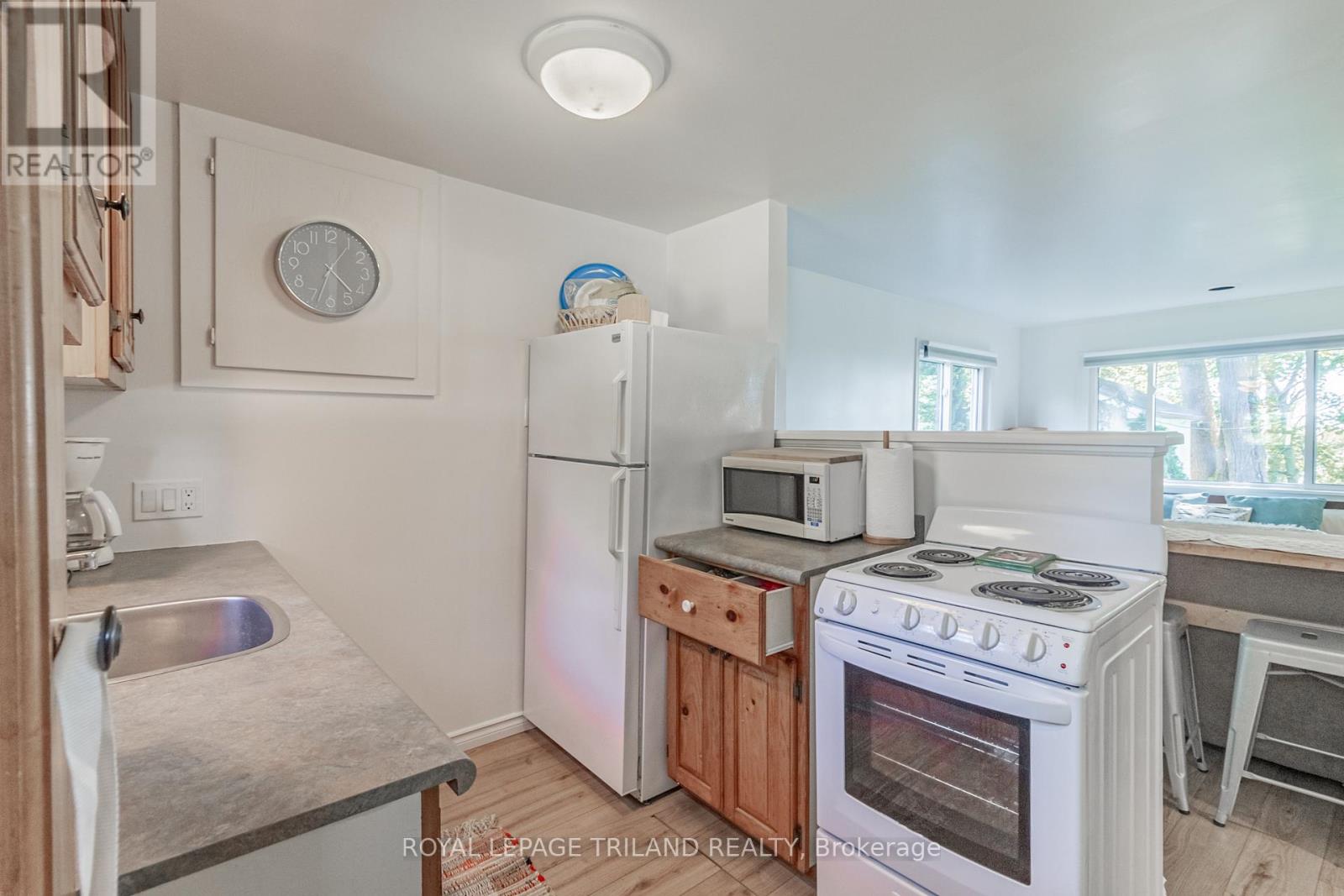 73071 Ducharme Beach Road, Bluewater, Ontario  N0M 2T0 - Photo 33 - X13166754