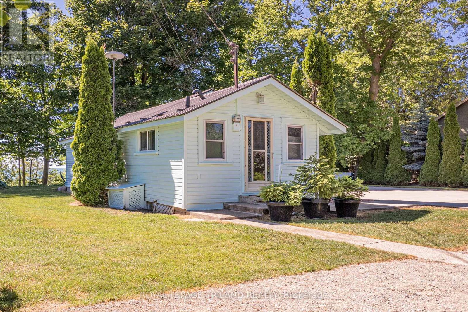 73071 Ducharme Beach Road, Bluewater, Ontario  N0M 2T0 - Photo 7 - X13166754
