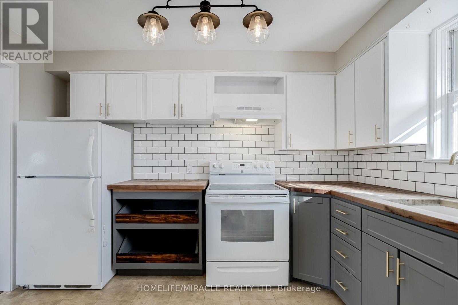 A - 34 Elizabeth Street S, Brampton, Ontario  L6Y 1R1 - Photo 6 - W13166752