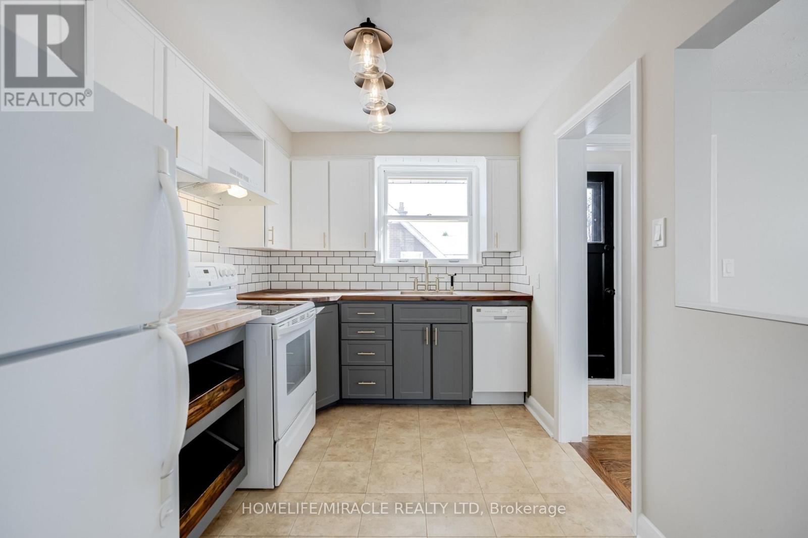 A - 34 Elizabeth Street S, Brampton, Ontario  L6Y 1R1 - Photo 7 - W13166752