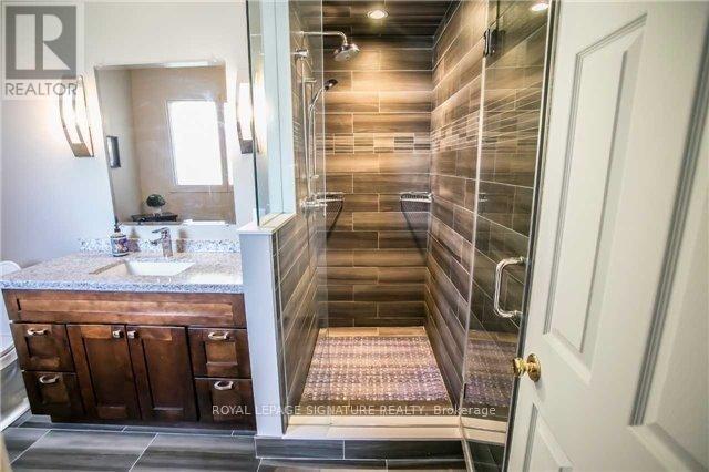 6517 Warbler Lane, Mississauga, Ontario  L5N 6E1 - Photo 12 - W13166756