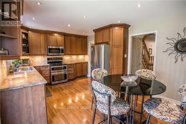 6517 Warbler Lane, Mississauga, Ontario  L5N 6E1 - Photo 8 - W13166756
