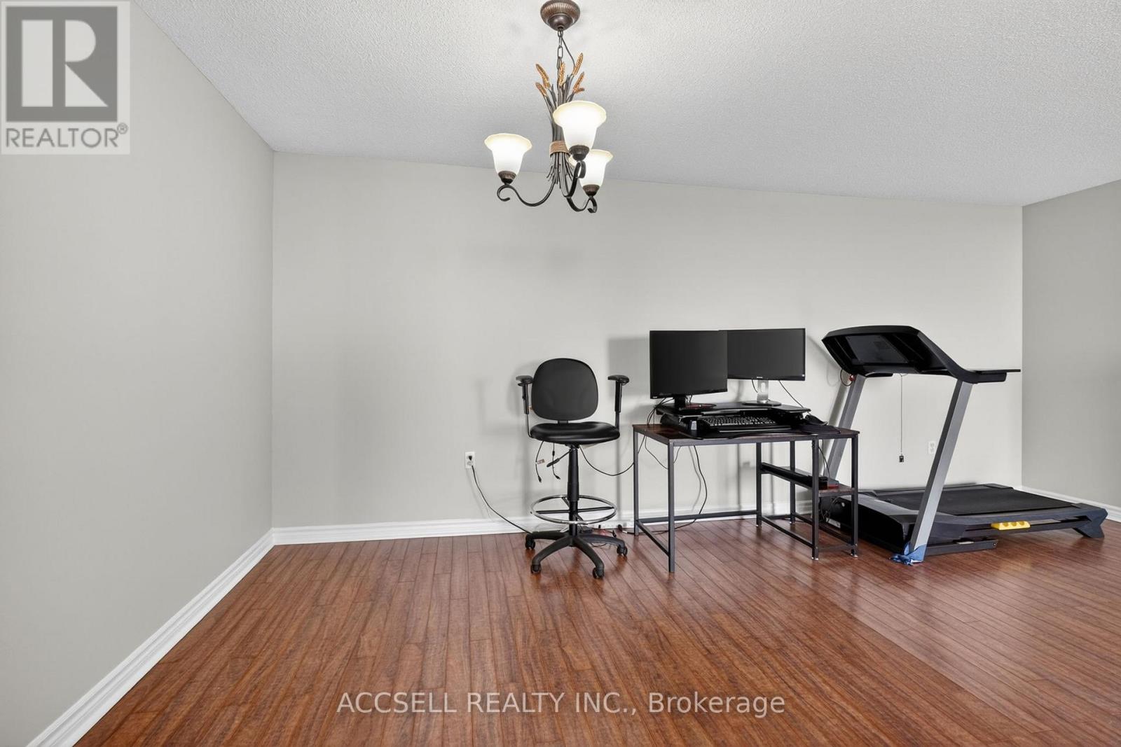 1607 - 17 Knightsbridge Road, Brampton, Ontario L6T 3X9 - Photo 12 - W13166760