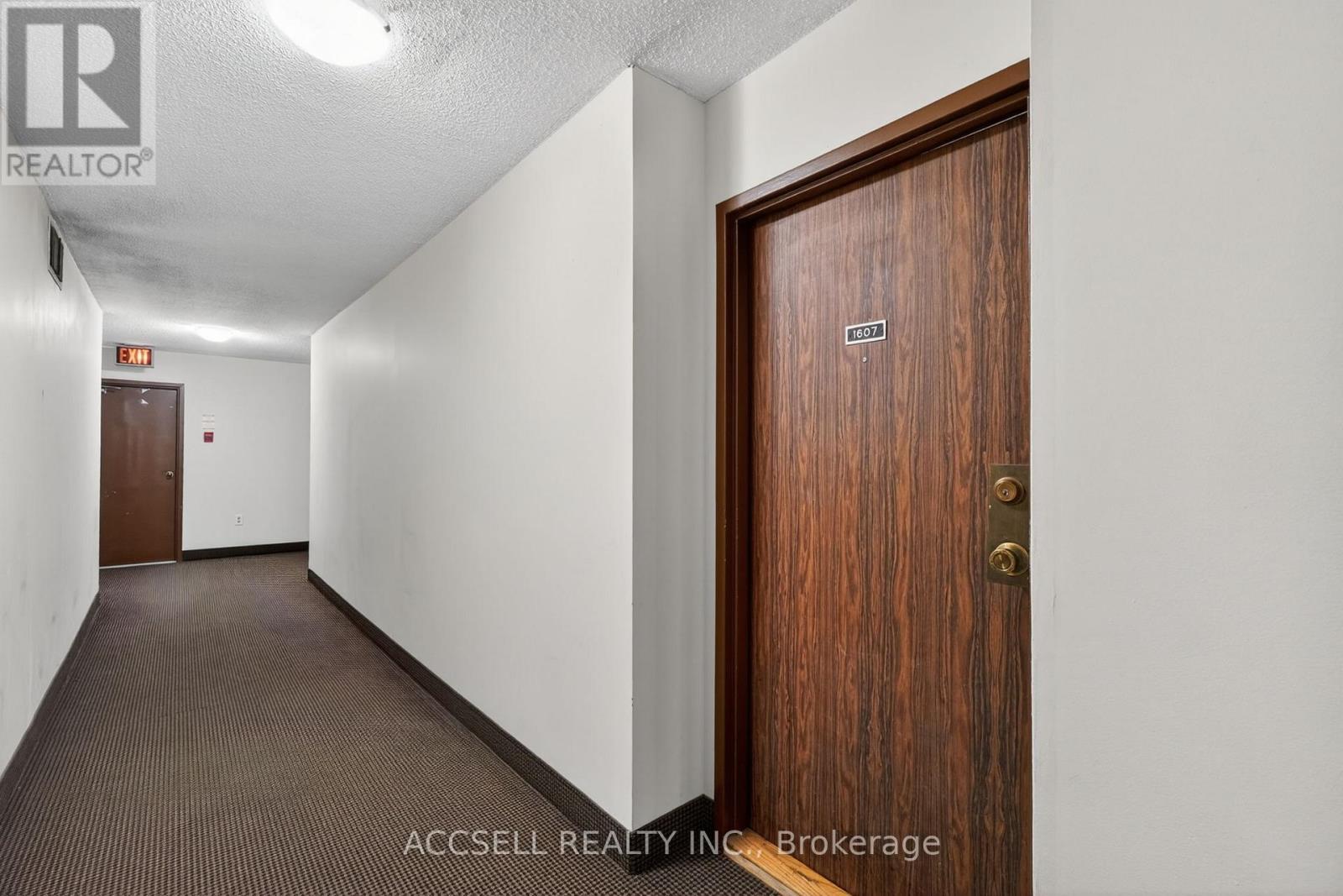1607 - 17 Knightsbridge Road, Brampton, Ontario L6T 3X9 - Photo 4 - W13166760