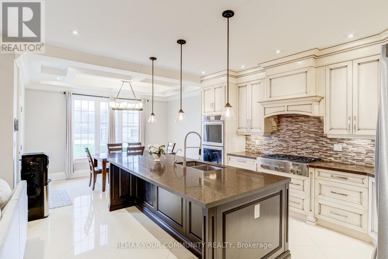 20111 Bathurst Street E, East Gwillimbury, Ontario  L9N 1N3 - Photo 15 - N12988238