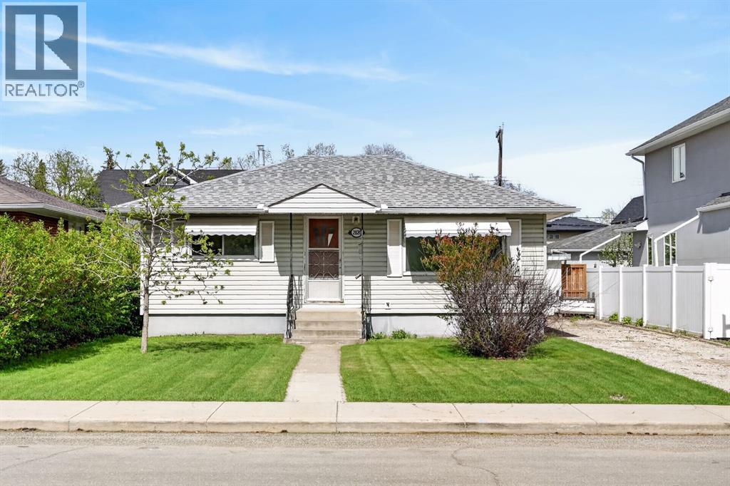 2820 Cochrane Road NW, Calgary, Alberta