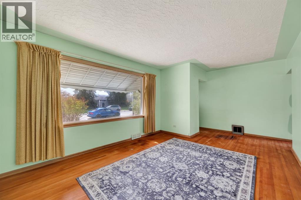 2820 Cochrane Road NW, Calgary, Alberta  T2M 4J2 - Photo 22 - A2312414