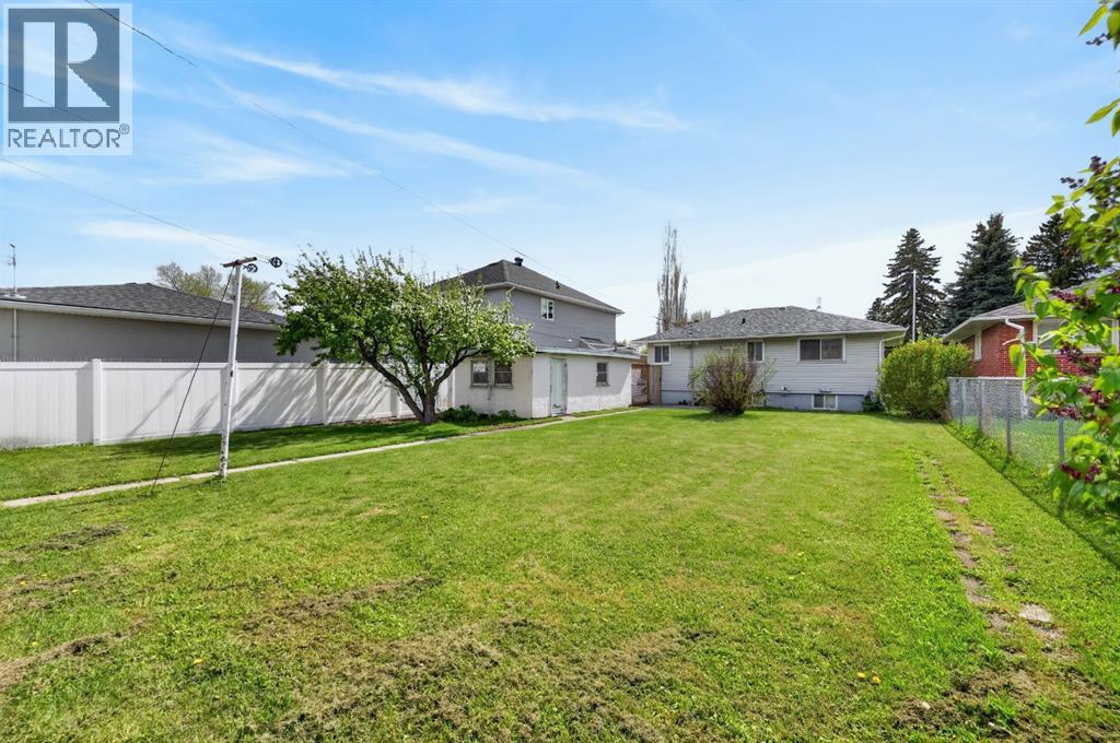 2820 Cochrane Road NW, Calgary, Alberta  T2M 4J2 - Photo 32 - A2312414