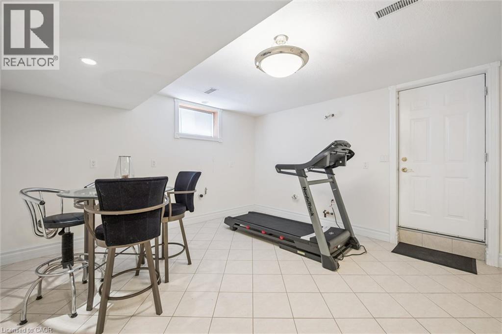 6 Fourseasons Drive, Hamilton, Ontario  L8E 5Y5 - Photo 36 - 40832990