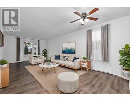 8 MAPLE LEAF TERRACE, Innisfil, Ontario