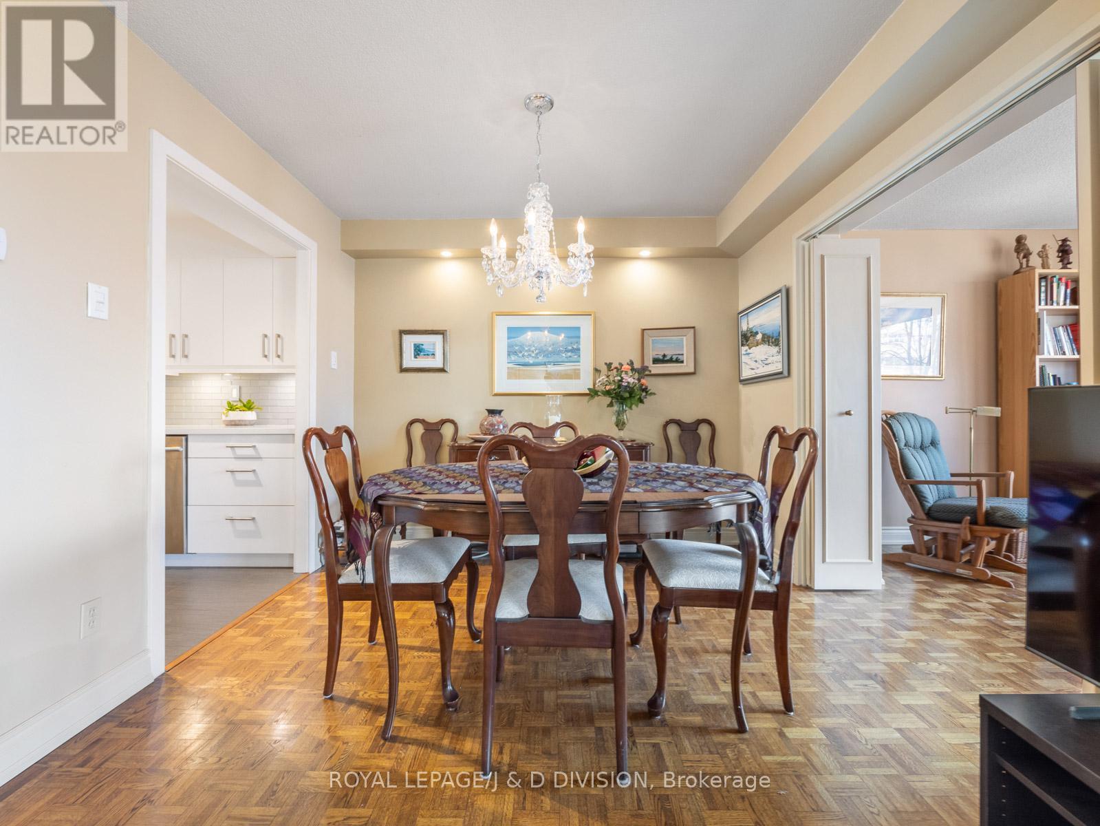 804 - 63 St Clair Avenue W, Toronto, Ontario  M4V 2Y9 - Photo 14 - C13047864